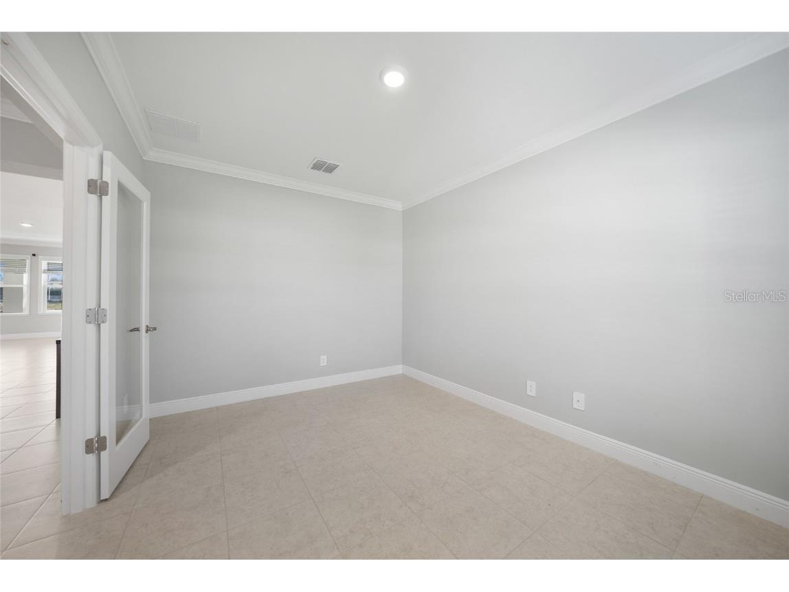 521 W Tarpon Boulevard NW Port Charlotte FL 33952 D6143287 image24