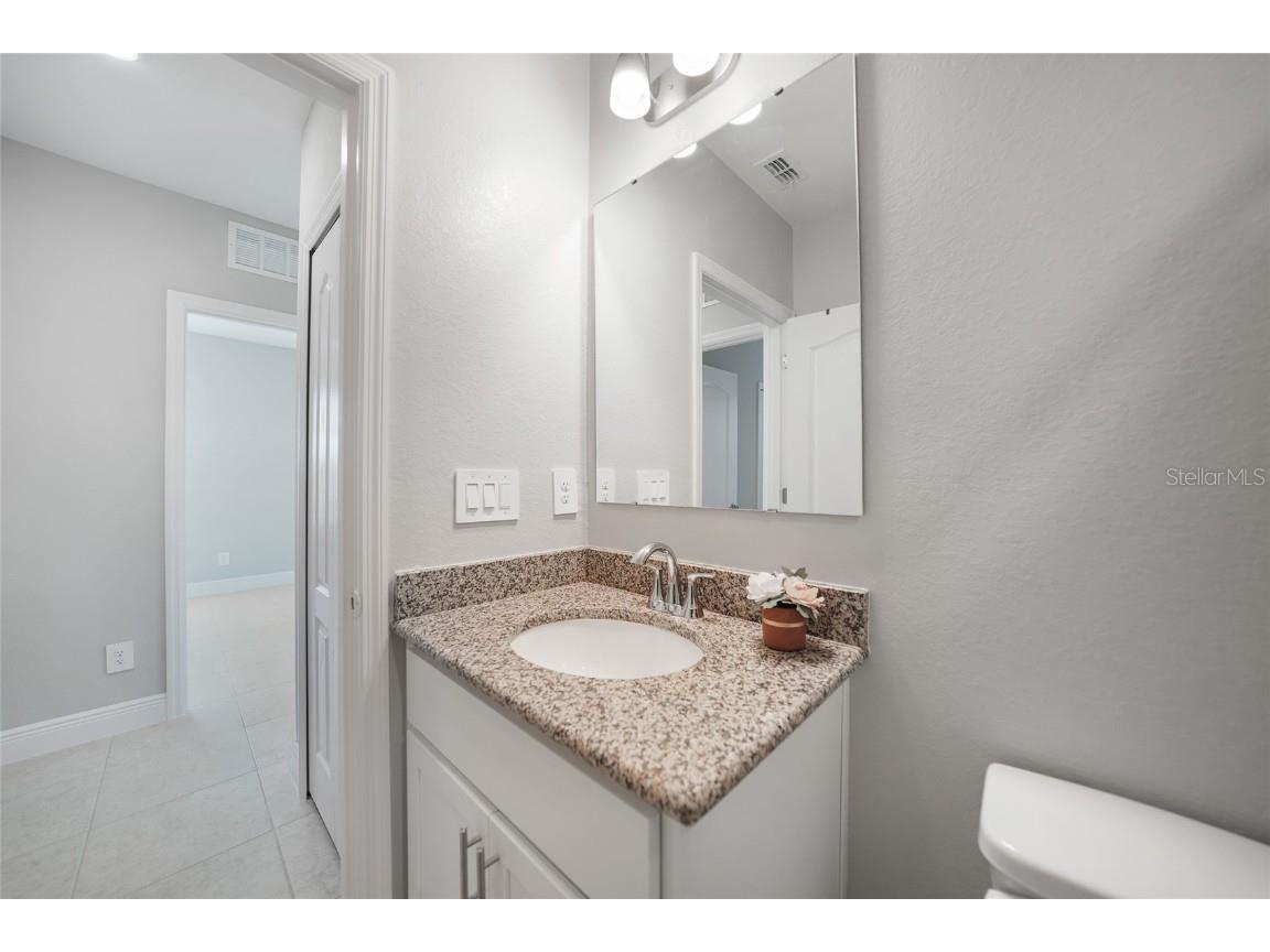 521 W Tarpon Boulevard NW Port Charlotte FL 33952 D6143287 image28