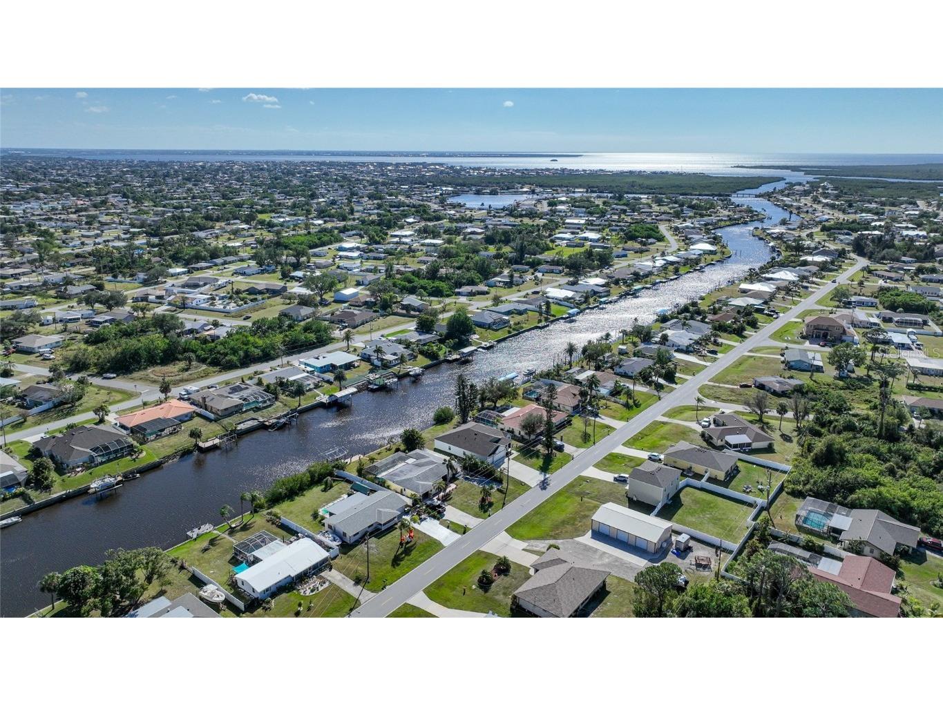 521 W Tarpon Boulevard NW Port Charlotte FL 33952 D6143287 image30