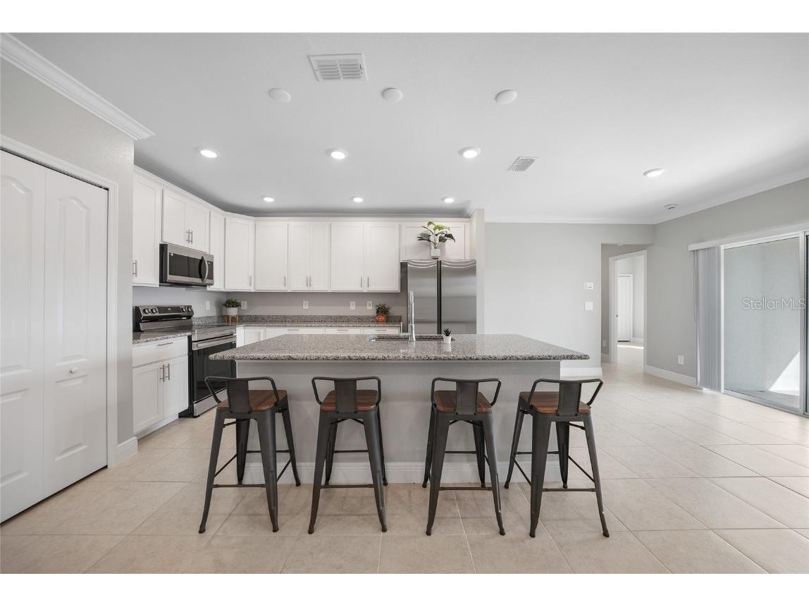 521 W Tarpon Boulevard NW Port Charlotte FL 33952 D6143287 image7