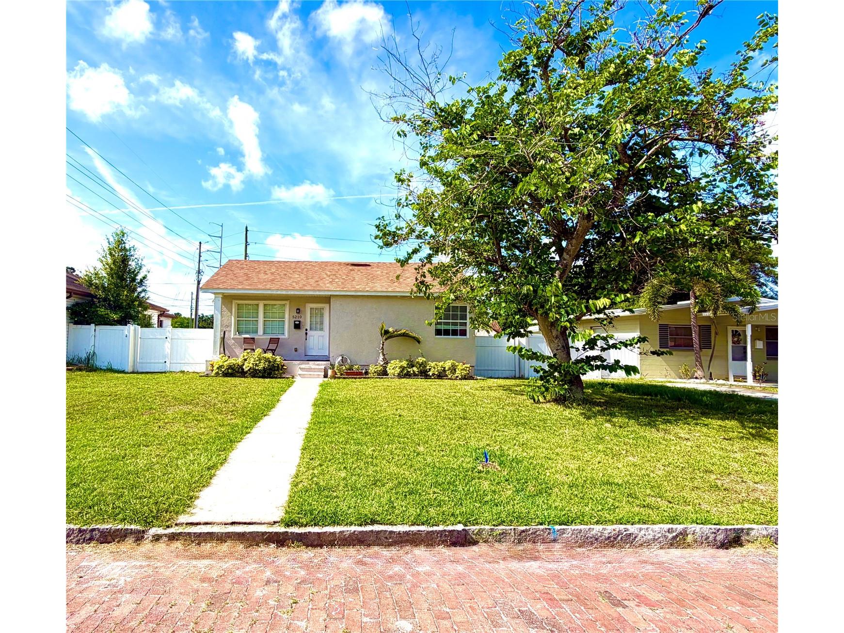 5210 4th Avenue N Saint Petersburg FL 33710 TB8526459 image27