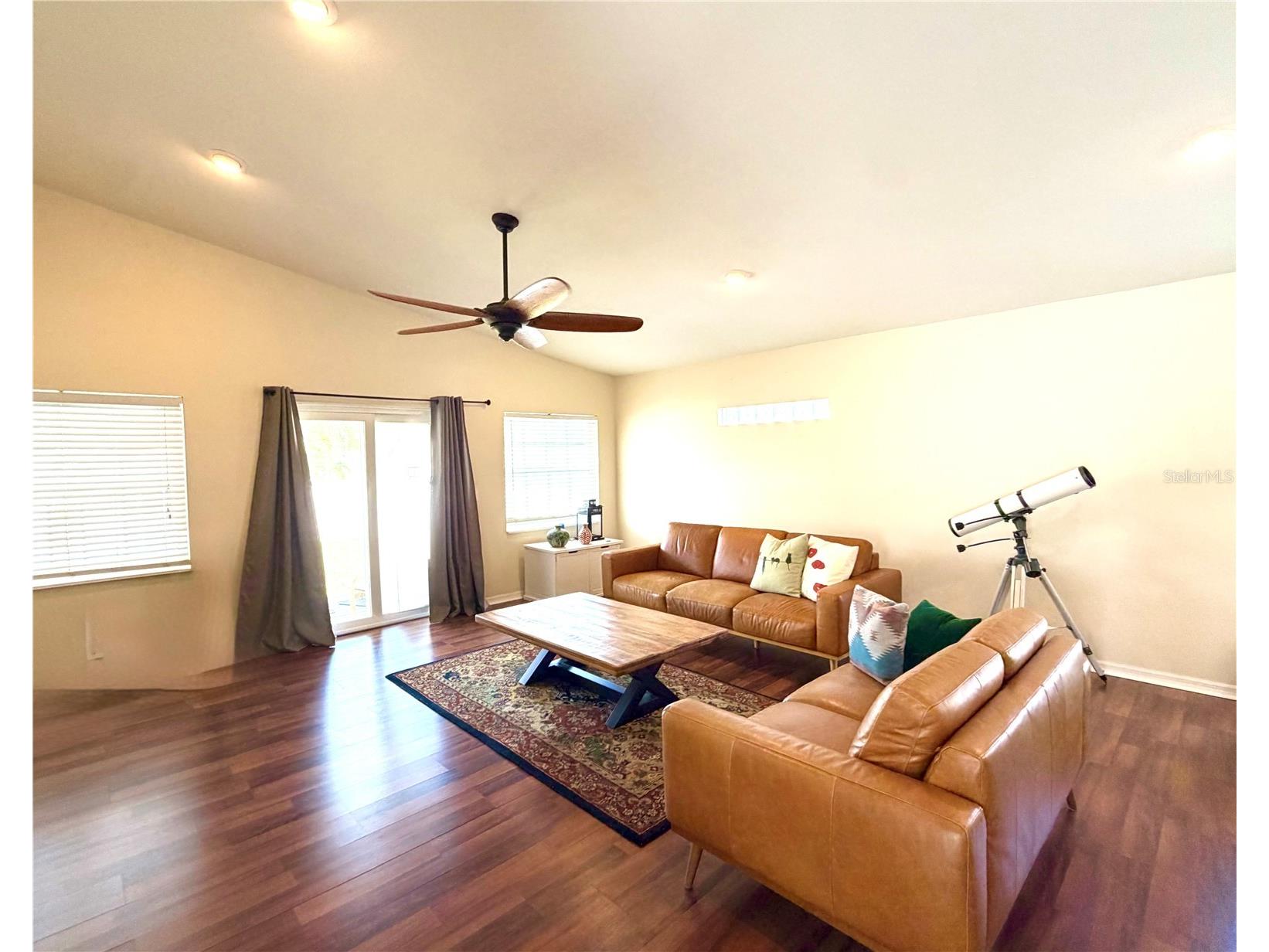 5210 4th Avenue N Saint Petersburg FL 33710 TB8526459 image29