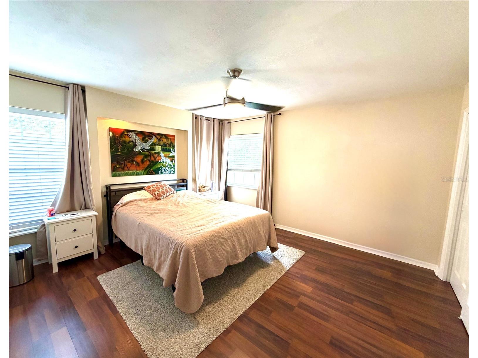 5210 4th Avenue N Saint Petersburg FL 33710 TB8526459 image37