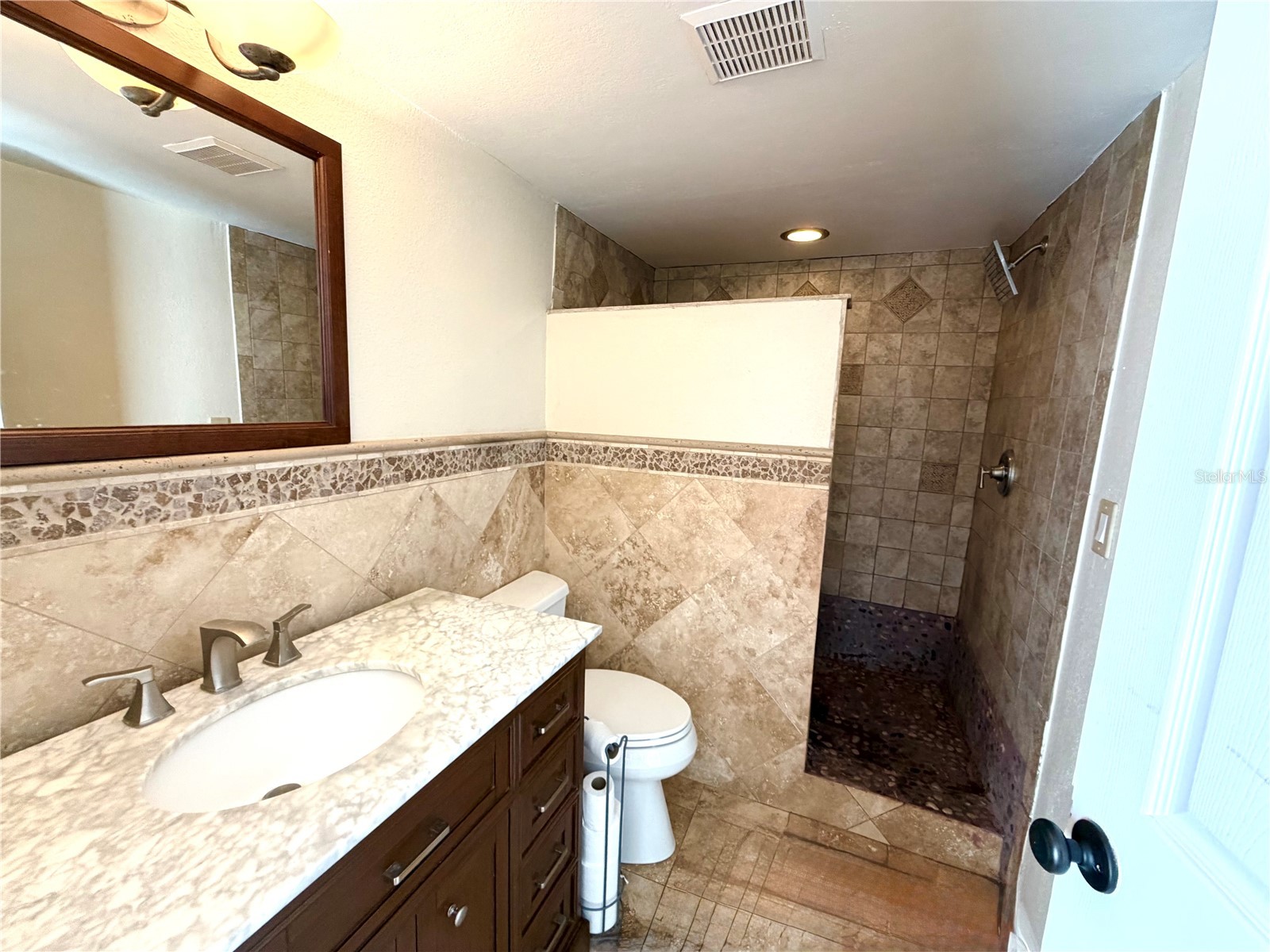 5210 4th Avenue N Saint Petersburg FL 33710 TB8526459 image38