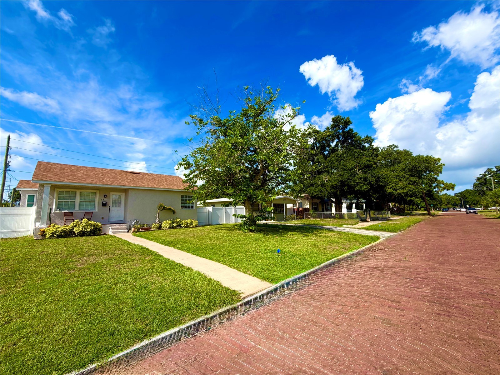 5210 4th Avenue N Saint Petersburg FL 33710 TB8526459 image44