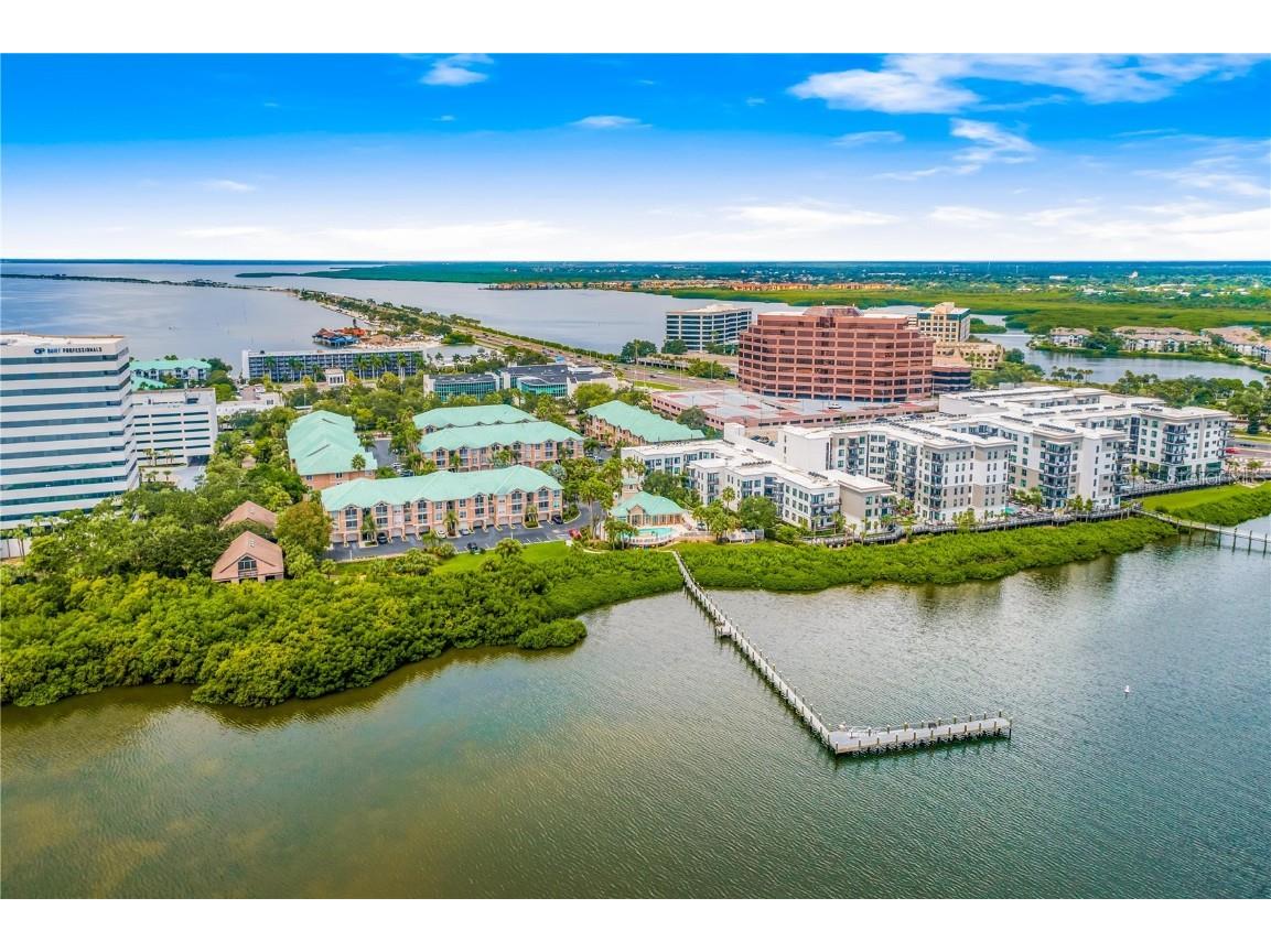 5210 Bay Club Circle Tampa FL 33607 - TAMPA BAY T3368610 image1