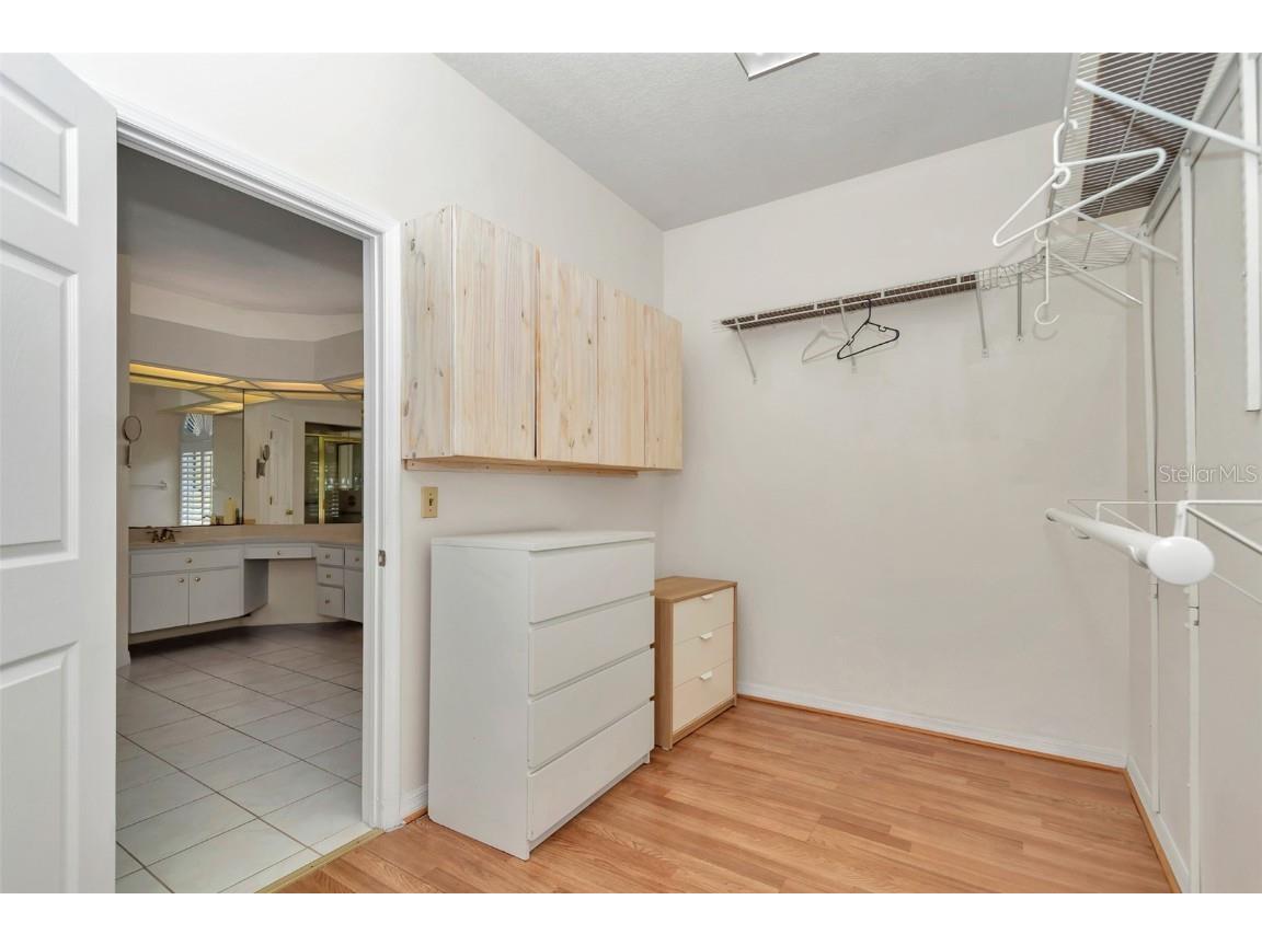 5210 Camberlea Avenue Zephyrhills FL 33541 OM704770 image28