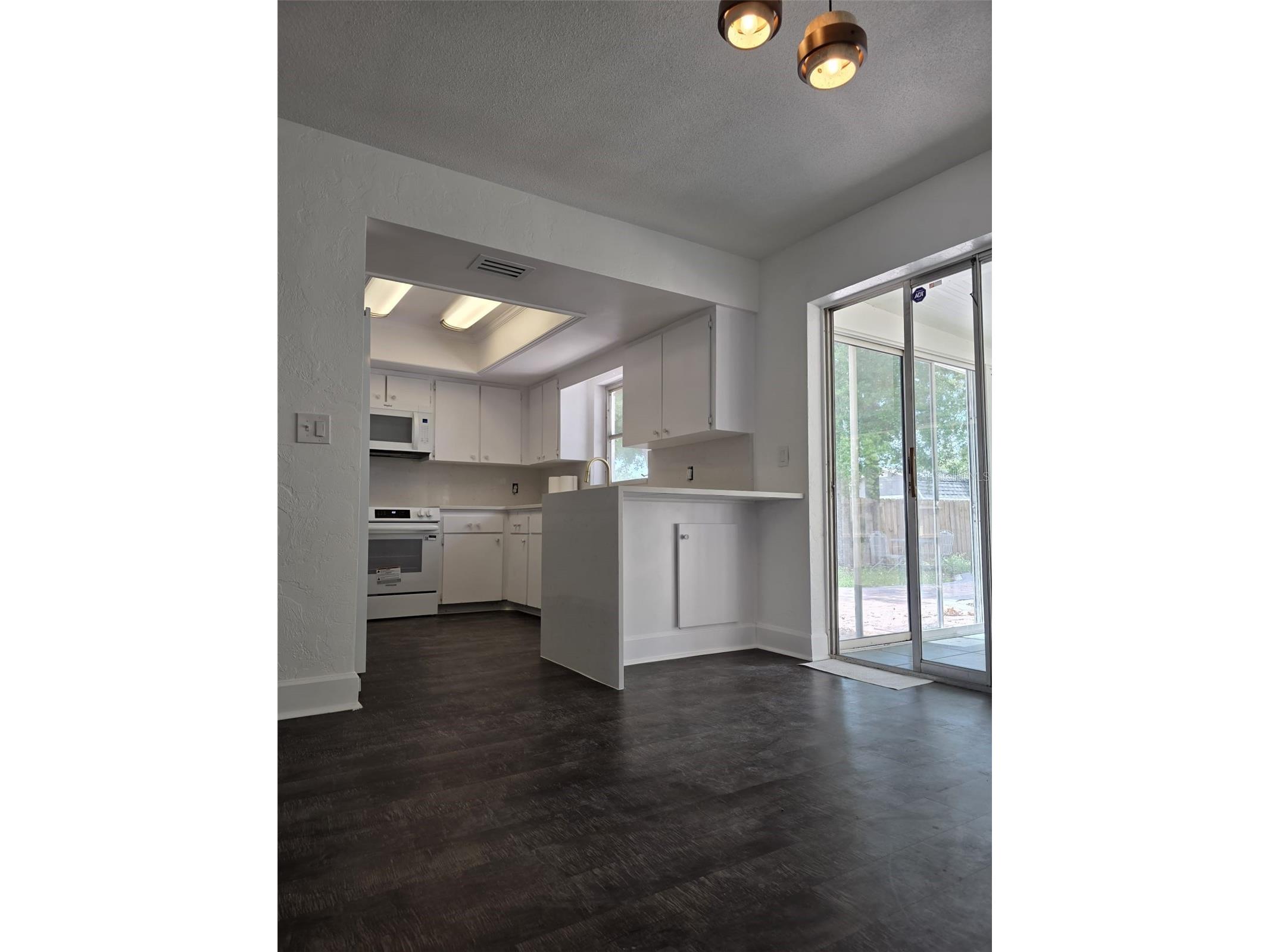 5210 Dr Martin Luther King Jr St N Street Saint Petersburg FL 33703 S5148335 image49