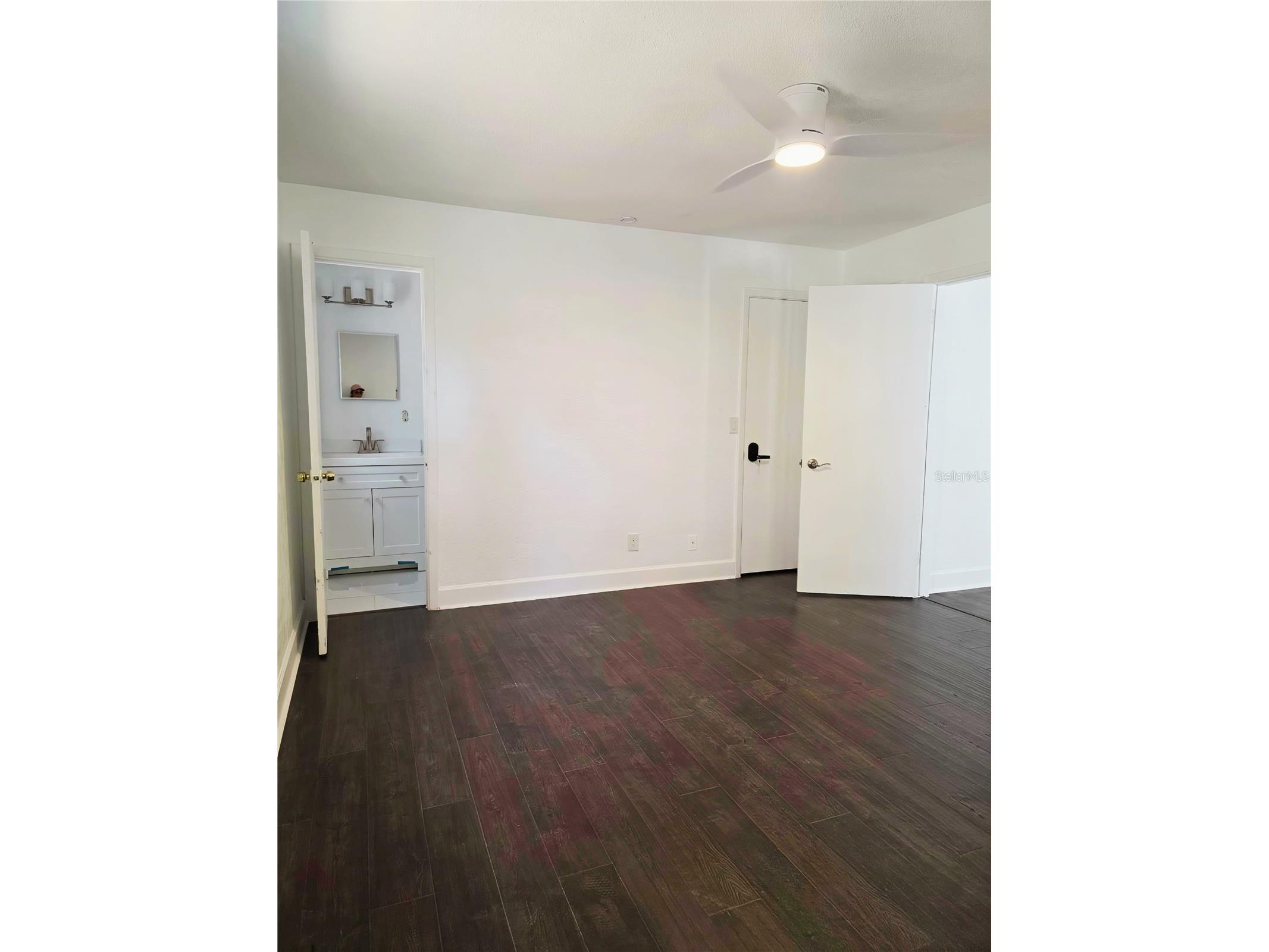 5210 Dr Martin Luther King Jr St N Street Saint Petersburg FL 33703 S5148335 image8