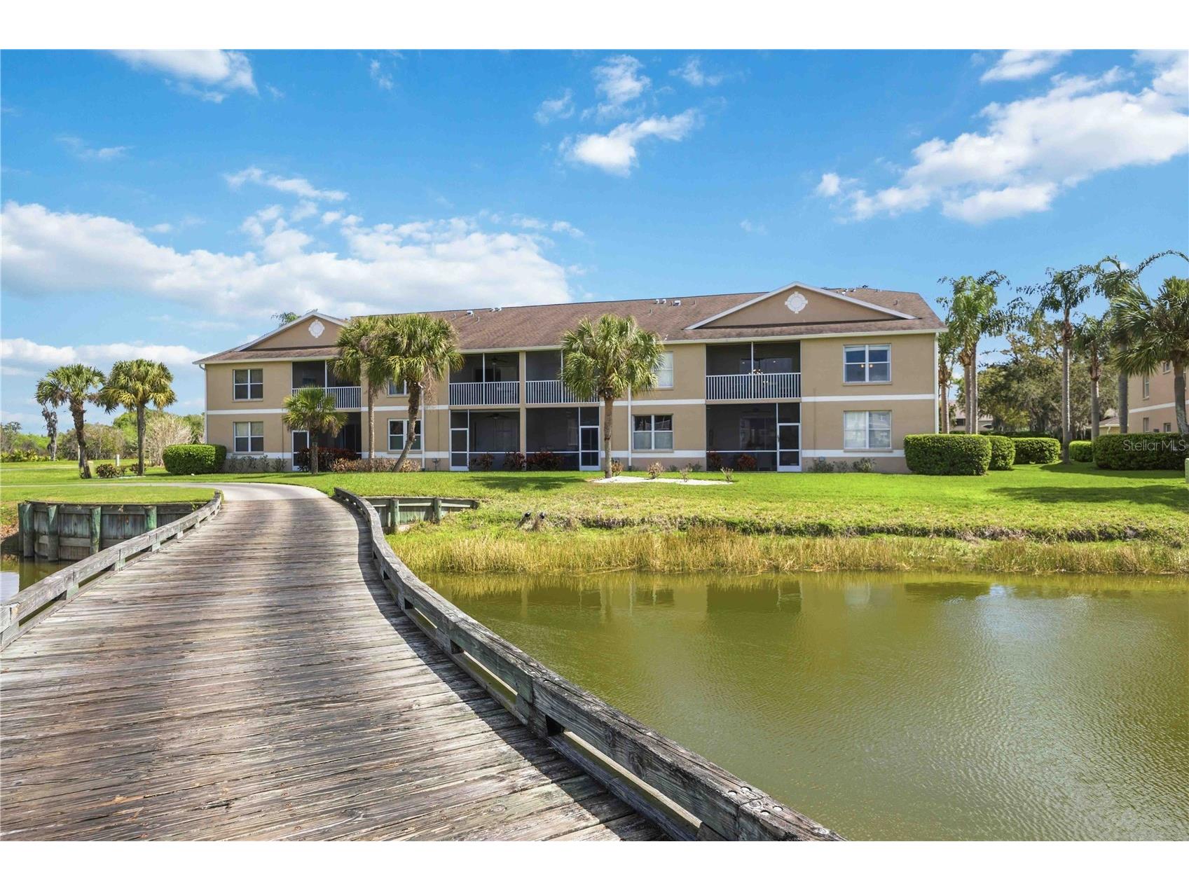 5210 Hyland Hills Avenue #1121 Sarasota FL 34241 A4684234 image10