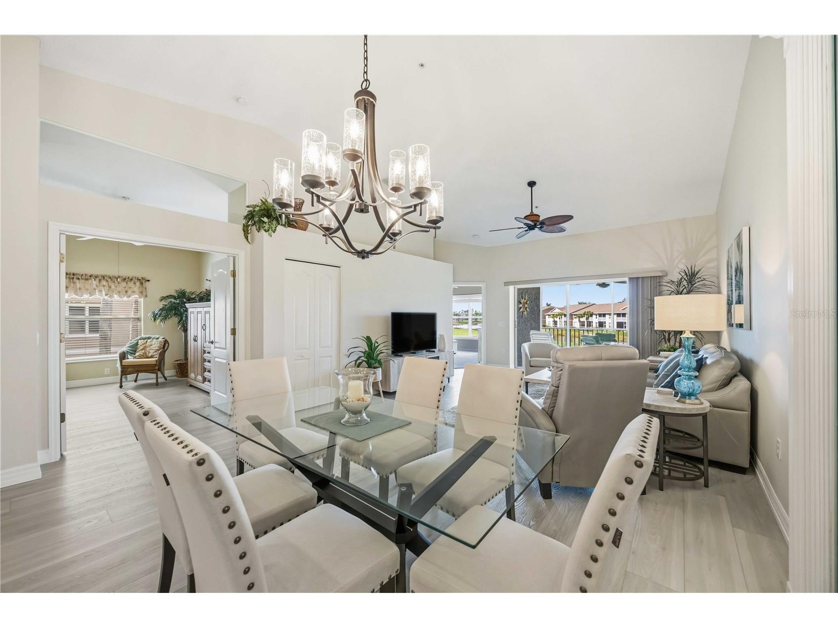 5210 Hyland Hills Avenue #1121 Sarasota FL 34241 A4684234 image23