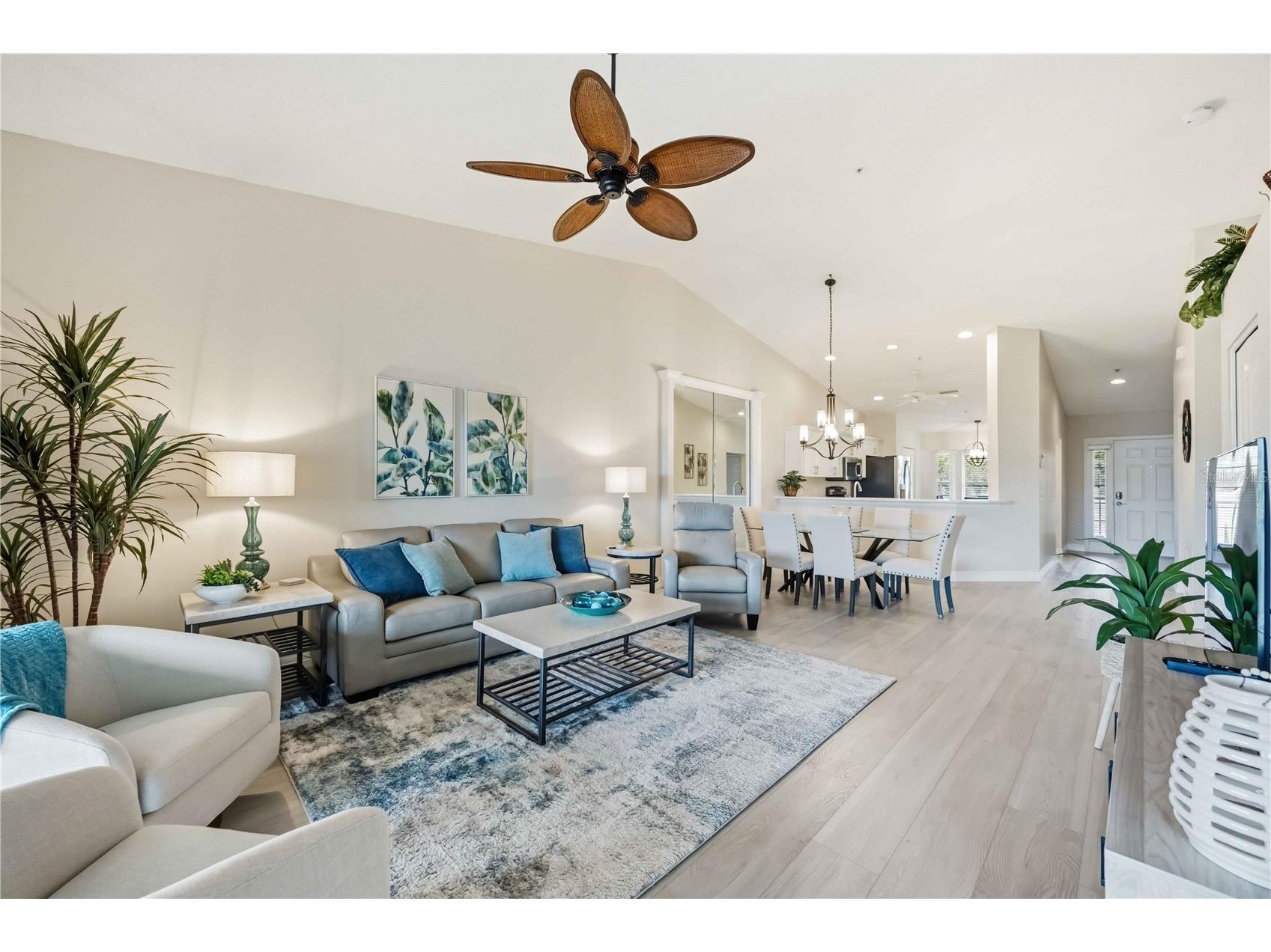 5210 Hyland Hills Avenue #1121 Sarasota FL 34241 A4684234 image27