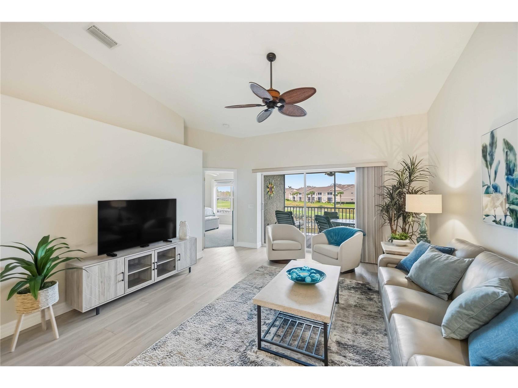 5210 Hyland Hills Avenue #1121 Sarasota FL 34241 A4684234 image28