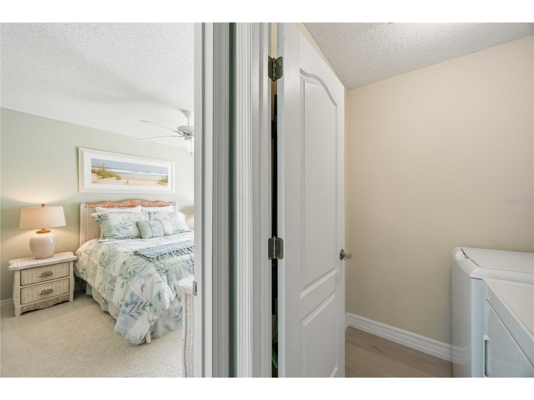 5210 Hyland Hills Avenue #1121 Sarasota FL 34241 A4684234 image43