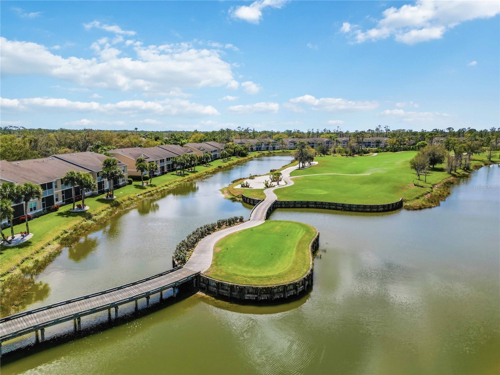 5210 Hyland Hills Avenue #1121 Sarasota FL 34241 A4684234 image7
