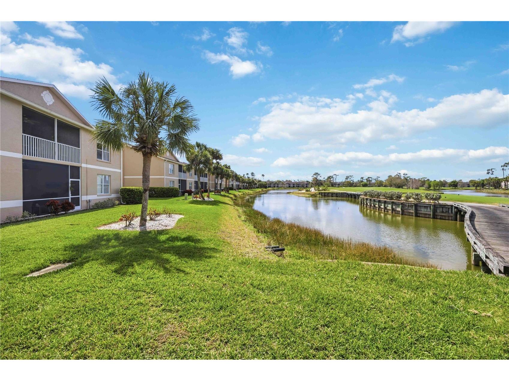5210 Hyland Hills Avenue #1121 Sarasota FL 34241 A4684234 image9