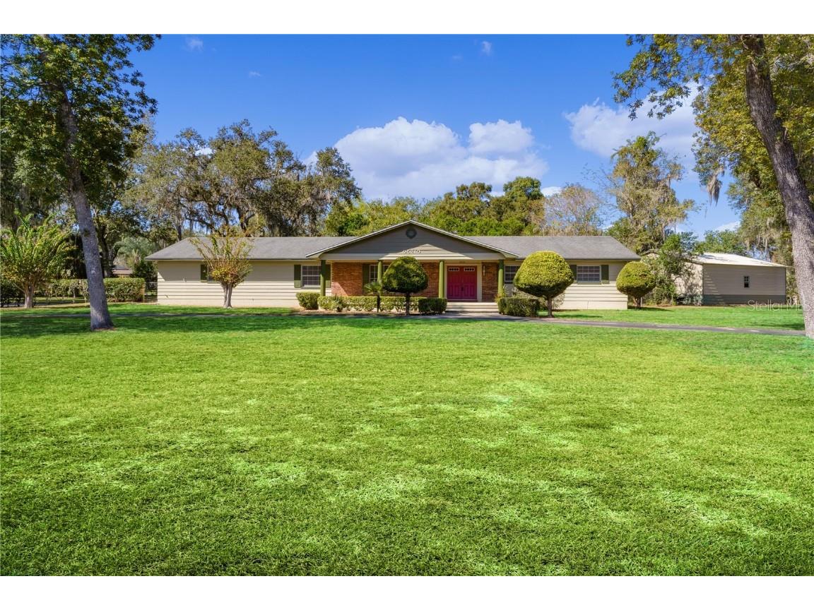 5210 Magnolia Ridge Road Fruitland Park FL 34731 - LAKE GRIFFIN G5075043 image1