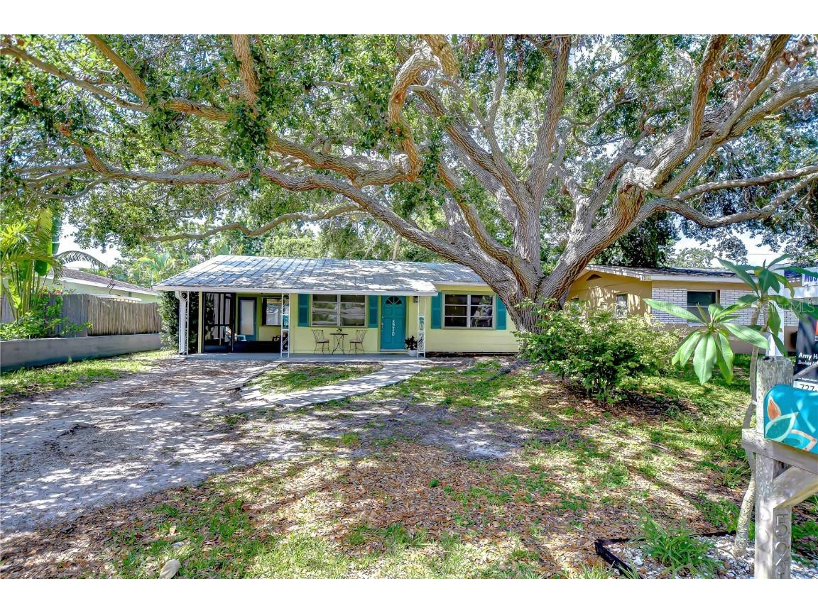 5210 Newton Avenue S Gulfport FL 33707 U8253976 image1