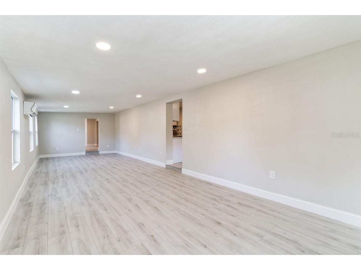 5210 S 84th Street Tampa FL 33619 O6330055 image16