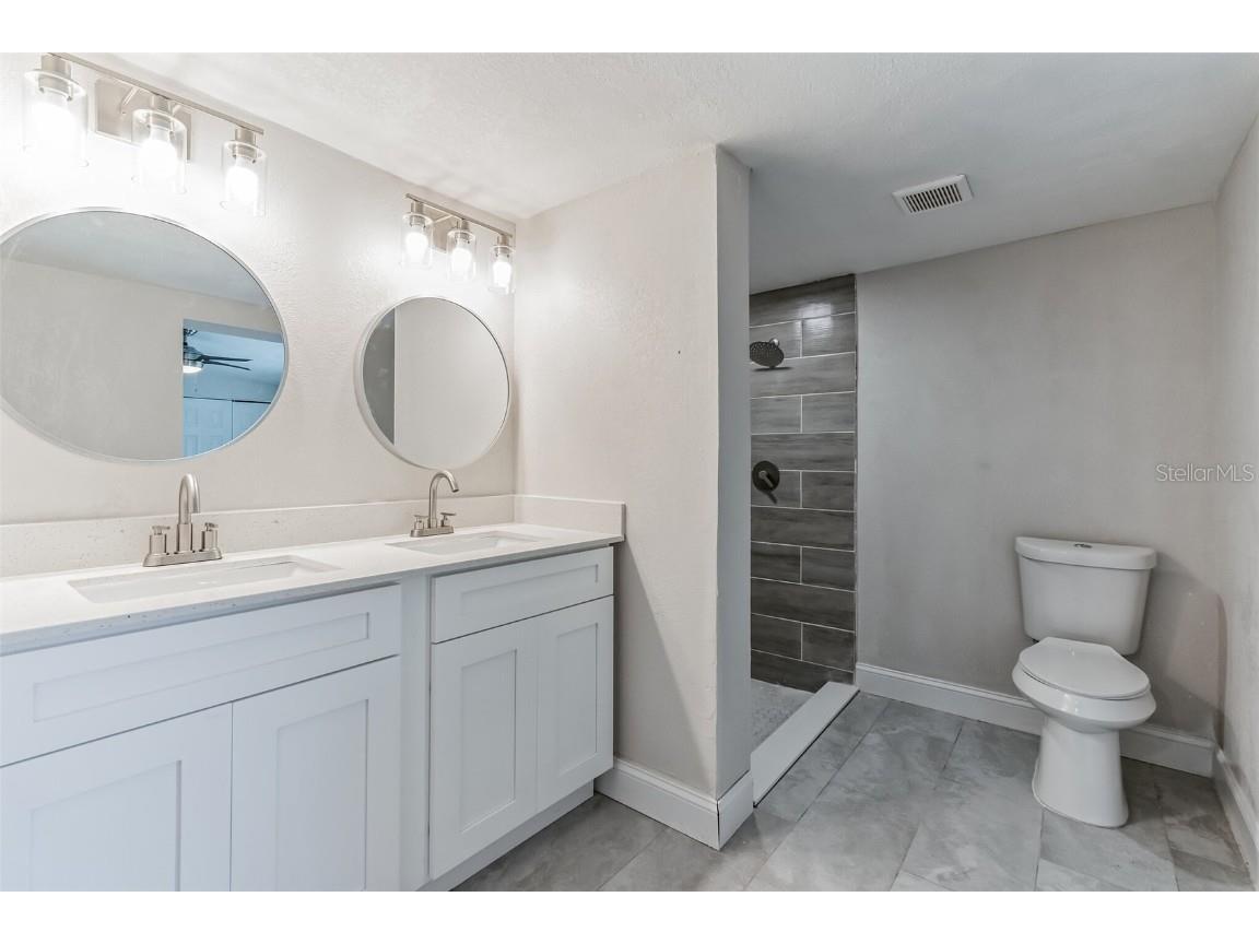 5210 S 84th Street Tampa FL 33619 O6330055 image18