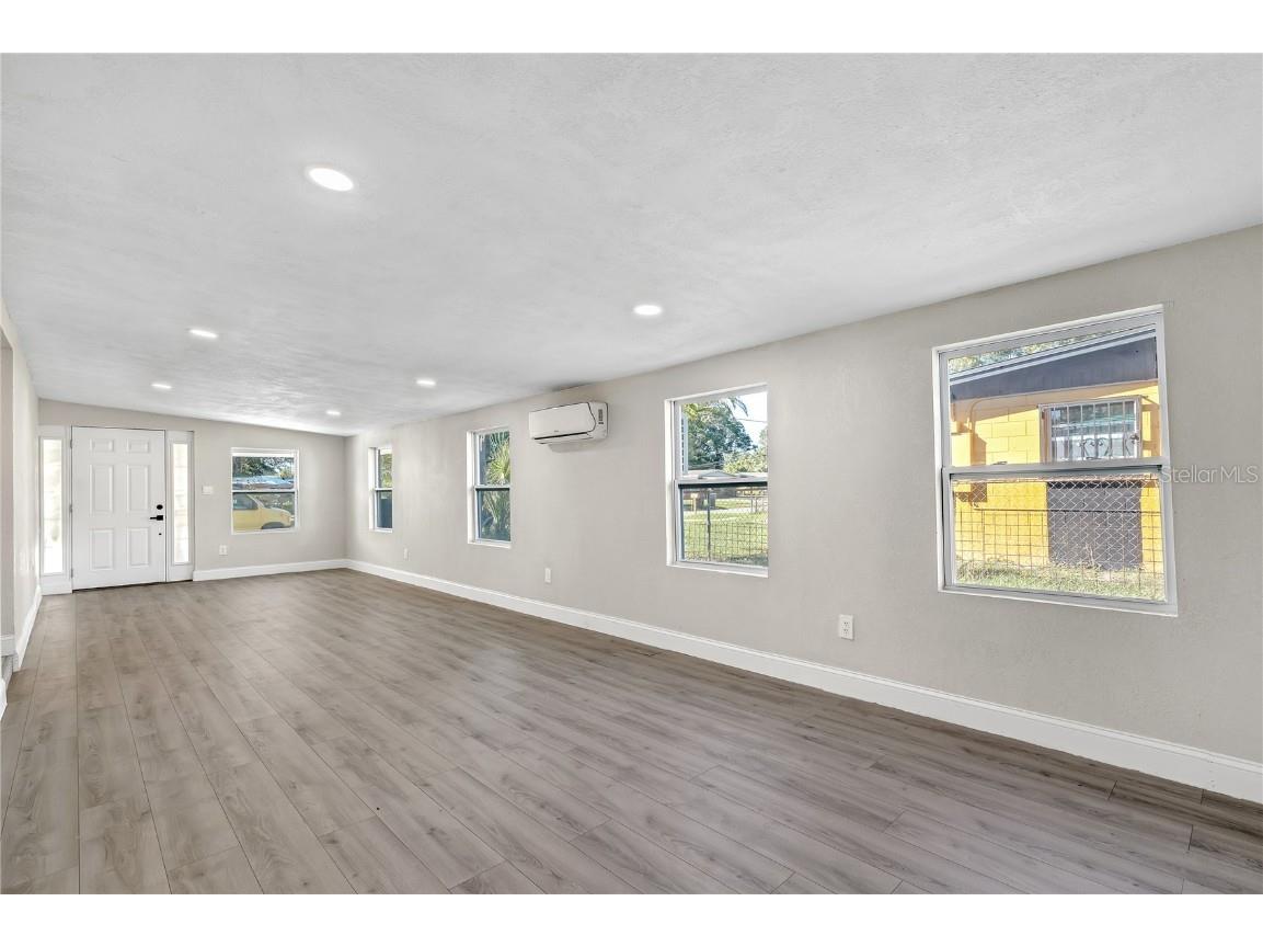 5210 S 84th Street Tampa FL 33619 O6330055 image27