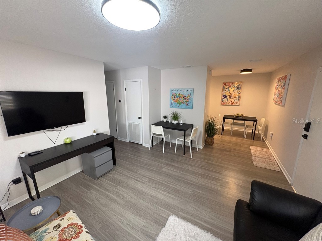 5210 S Zion Street Tampa FL 33611 TB8453827 image12