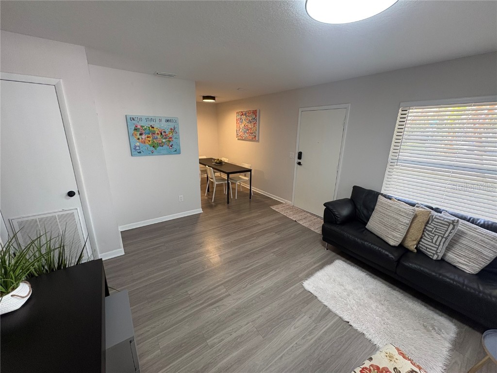 5210 S Zion Street Tampa FL 33611 TB8453827 image14