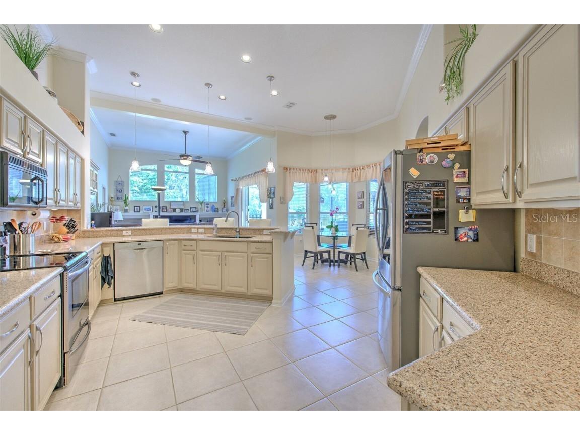 5210 Twin Creeks Drive Valrico FL 33596 T3547126 image12