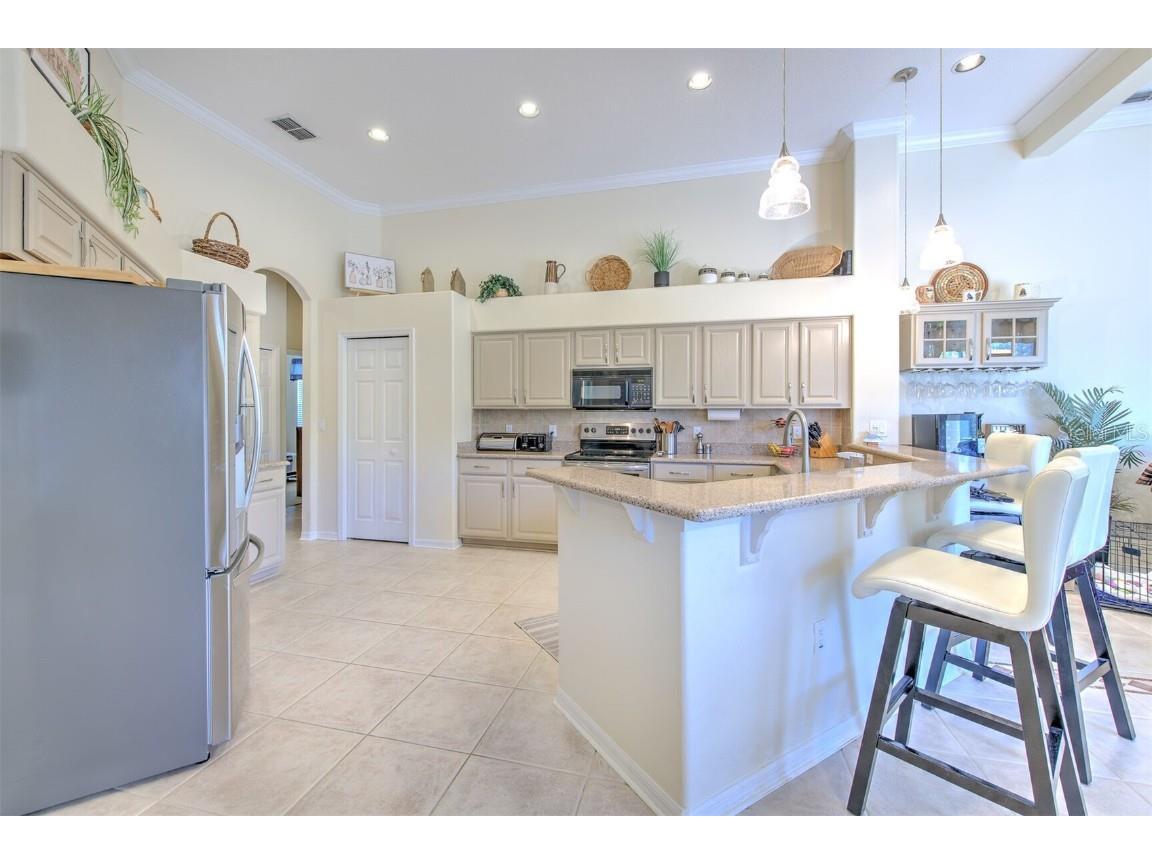 5210 Twin Creeks Drive Valrico FL 33596 T3547126 image13
