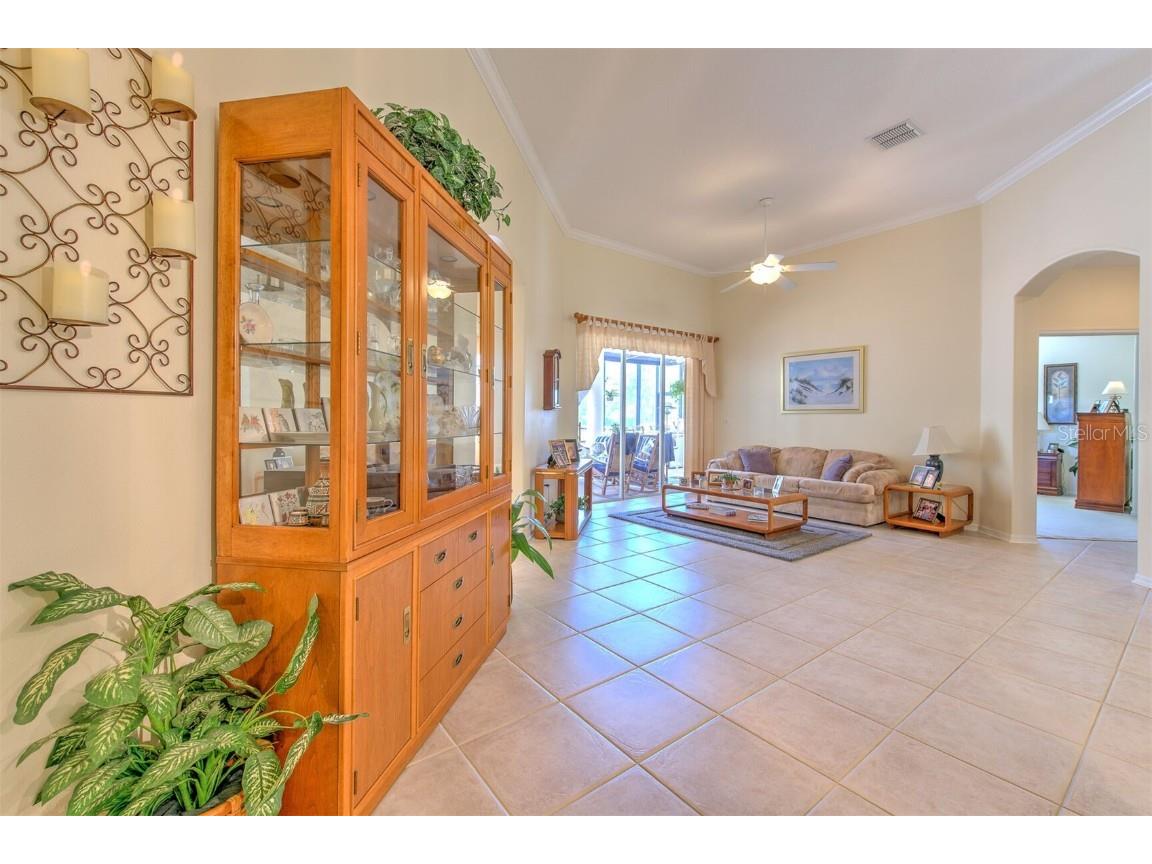 5210 Twin Creeks Drive Valrico FL 33596 T3547126 image5