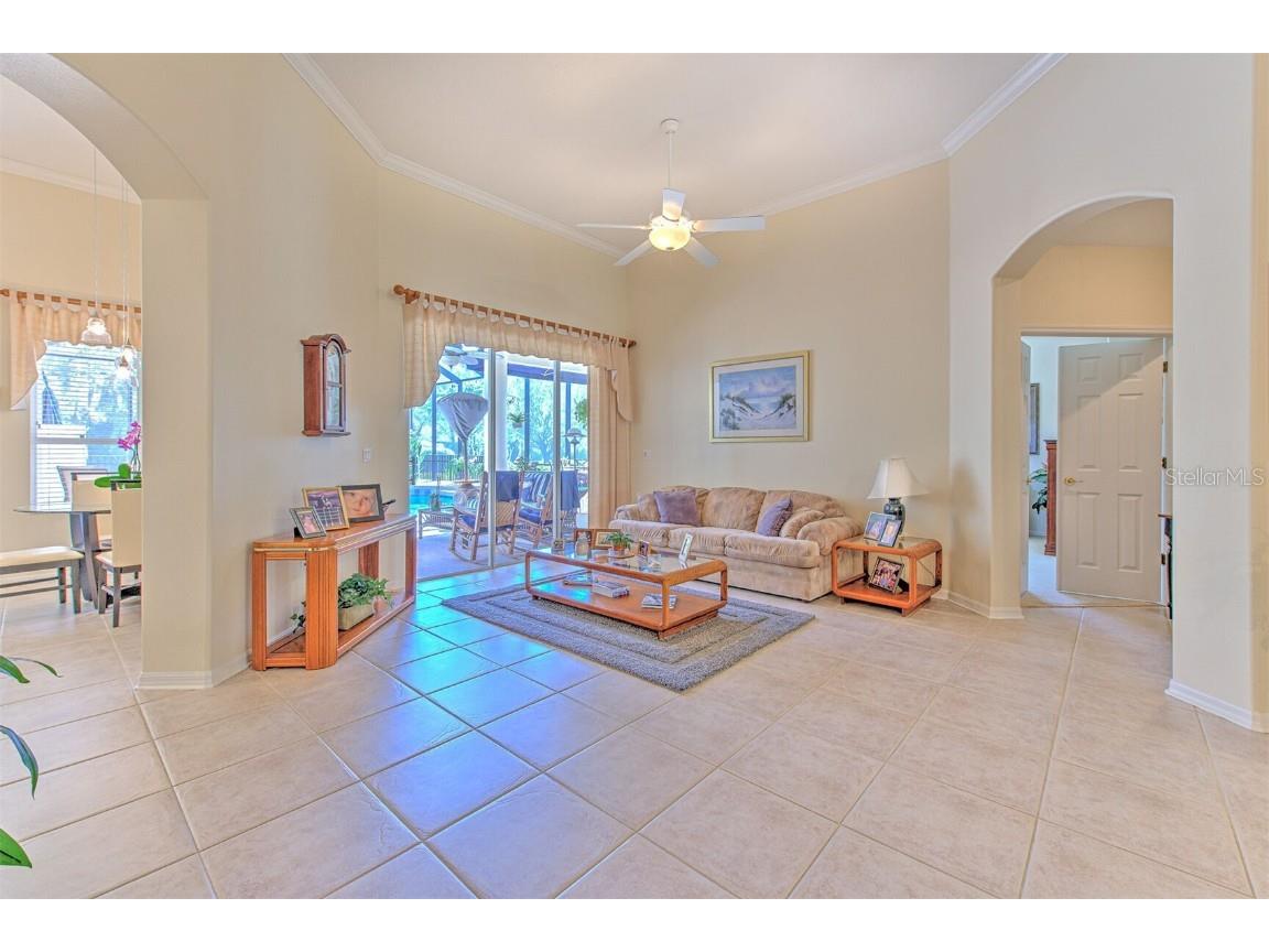 5210 Twin Creeks Drive Valrico FL 33596 T3547126 image6