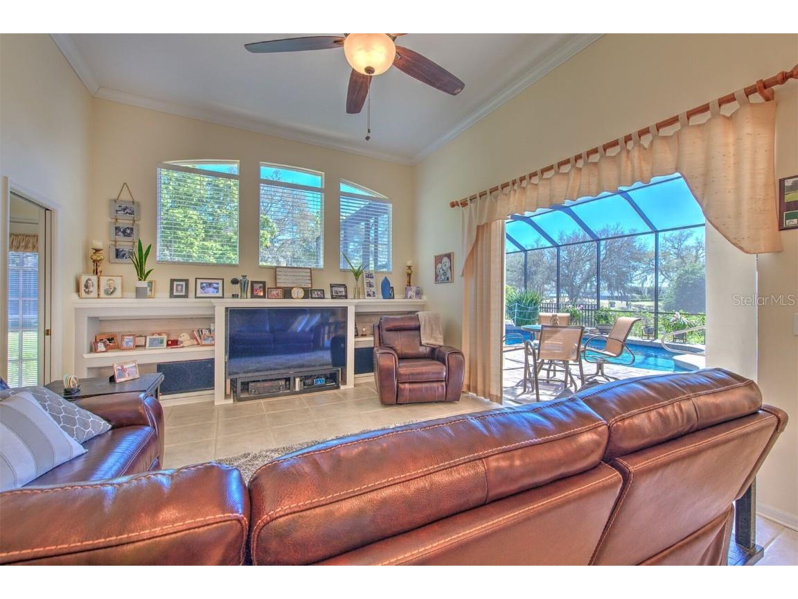 5210 Twin Creeks Drive Valrico FL 33596 T3547126 image61