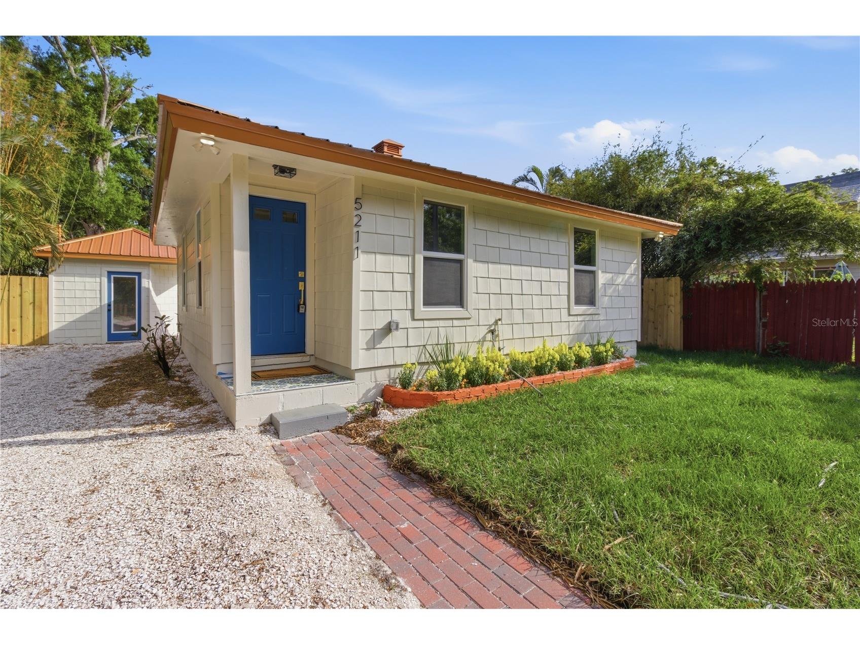5211 25th Avenue S Gulfport FL 33707 A4689798 image1