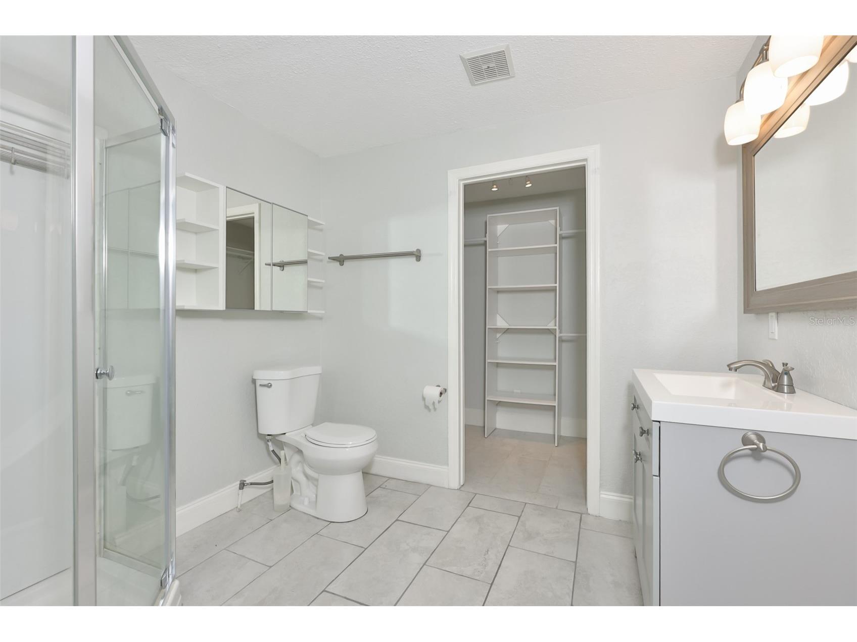 5211 4th Avenue S Saint Petersburg FL 33707 TB8506504 image8