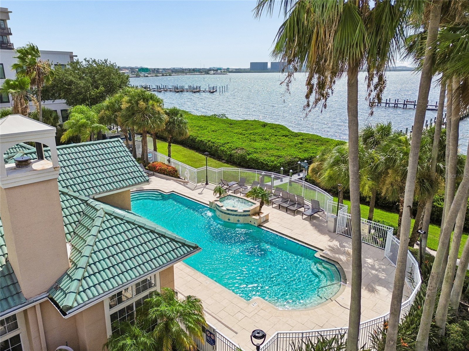 5211 Bay Club Circle Tampa FL 33607 TB8532063 image21