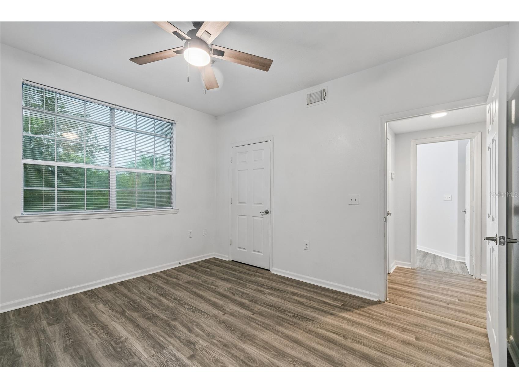 5211 Bay Club Circle Tampa FL 33607 TB8532063 image6