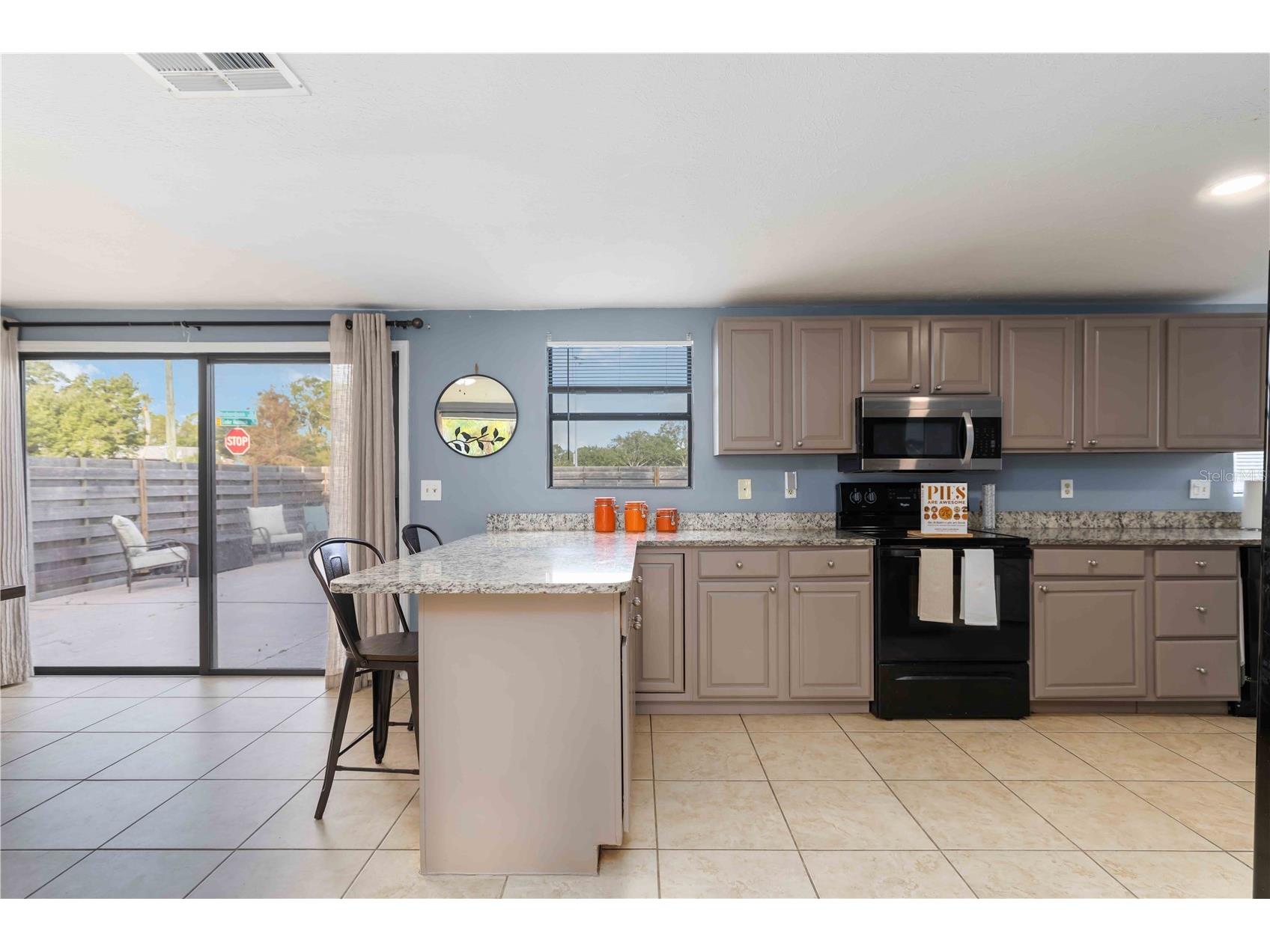 5211 Cedar Hammock Court Sarasota FL 34232 A4679350 image11