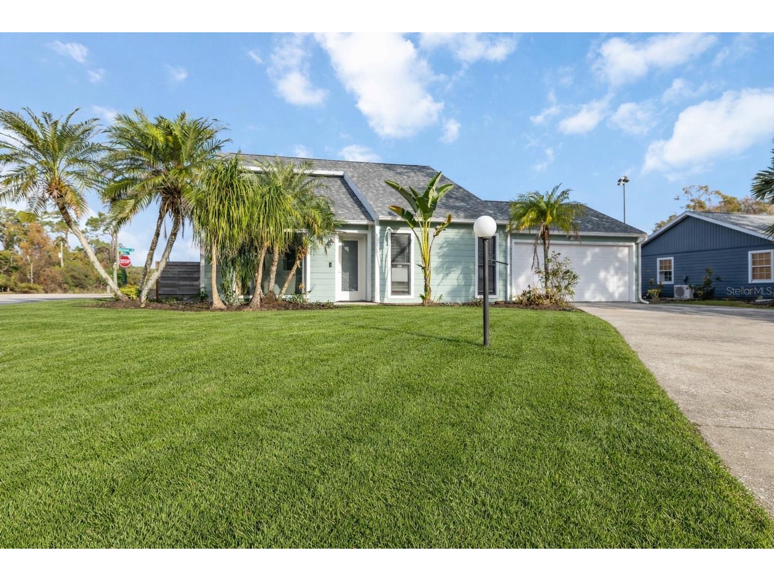 5211 Cedar Hammock Court Sarasota FL 34232 A4679350 image2