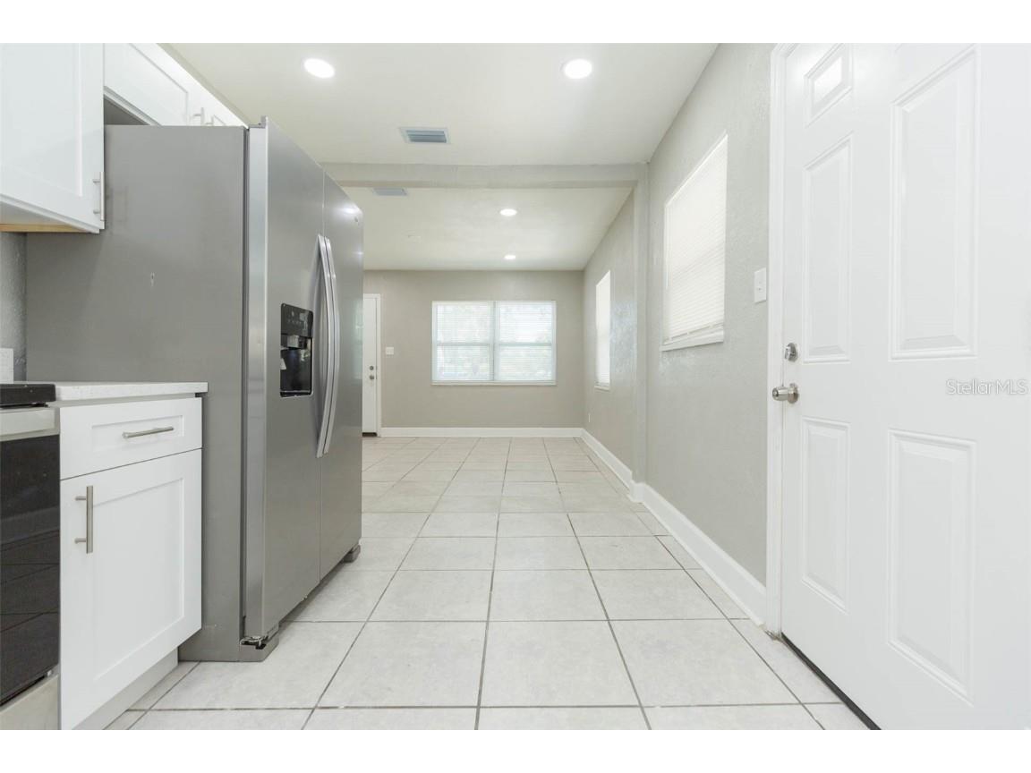 5211 E 17th Tampa FL 33619 TB8438093 image11