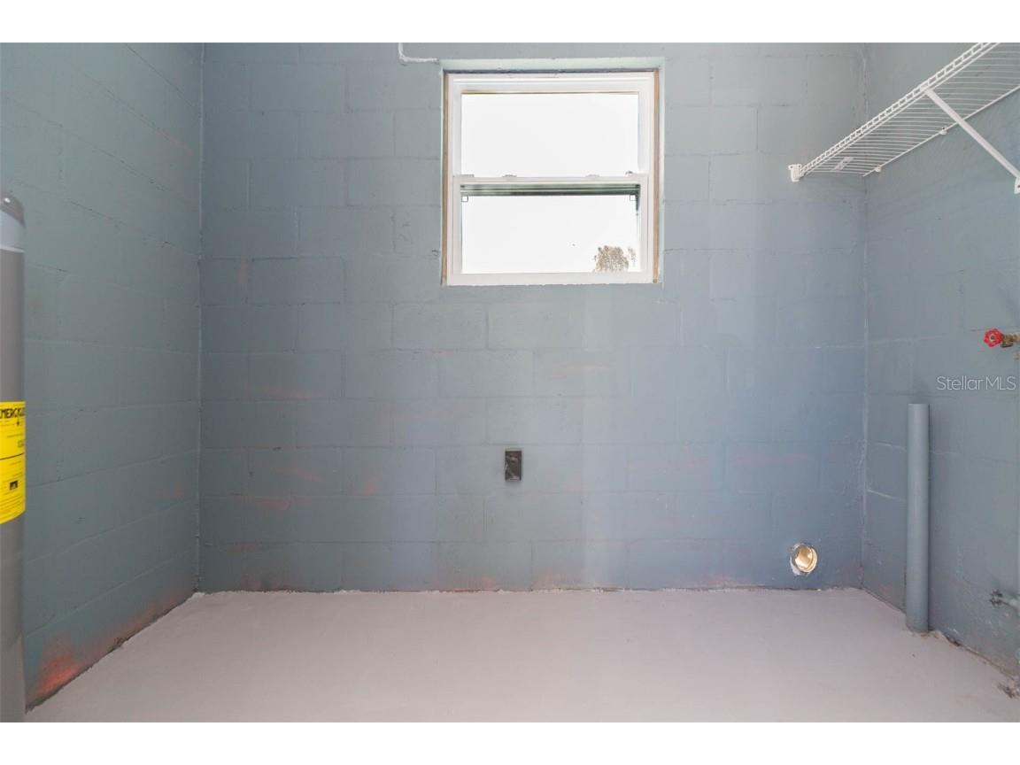 5211 E 17th Tampa FL 33619 TB8438093 image29