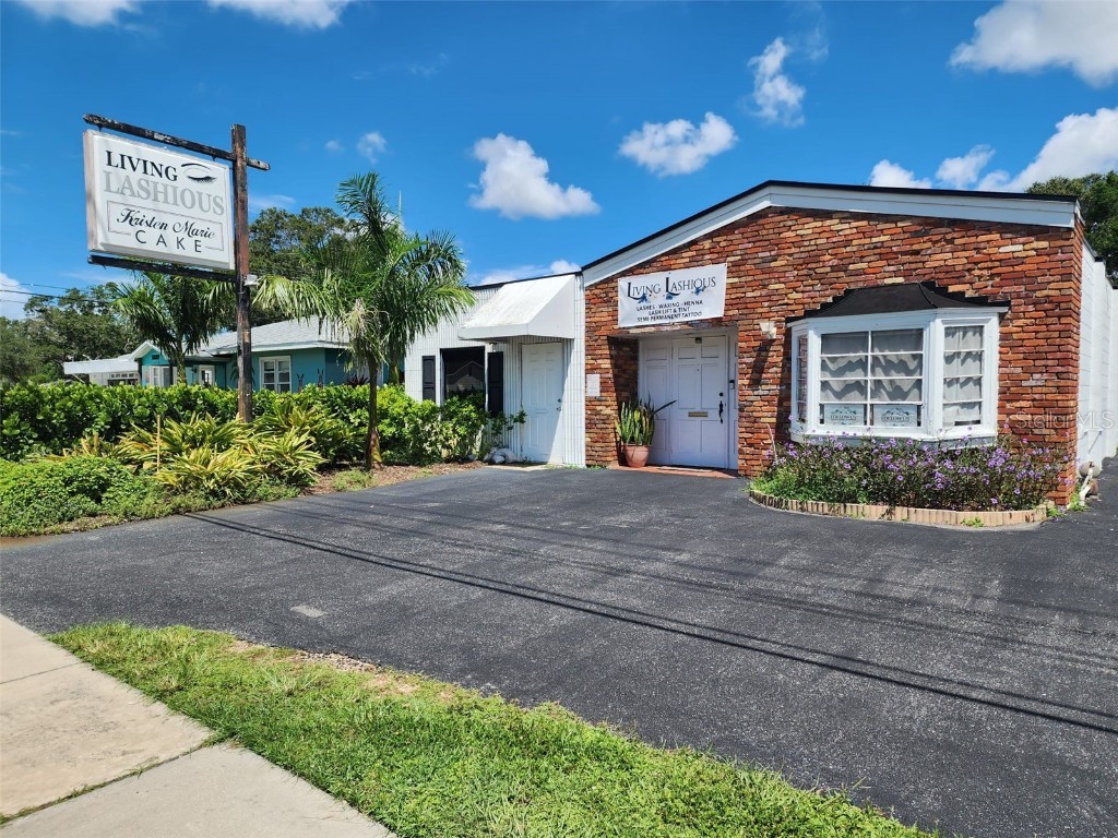 5211 Gulfport Boulevard S Gulfport FL 33707 TB8462115 image1