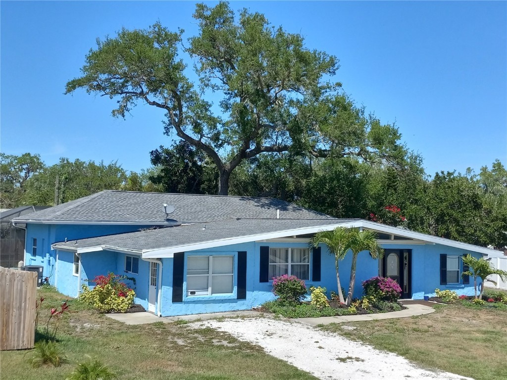 5211 Malaga Avenue Sarasota FL 34235 A4562835 image1