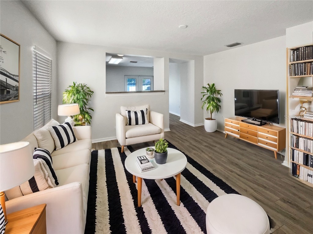 5211 Mango Fruit Street Seffner FL 33584 O6289656 image2