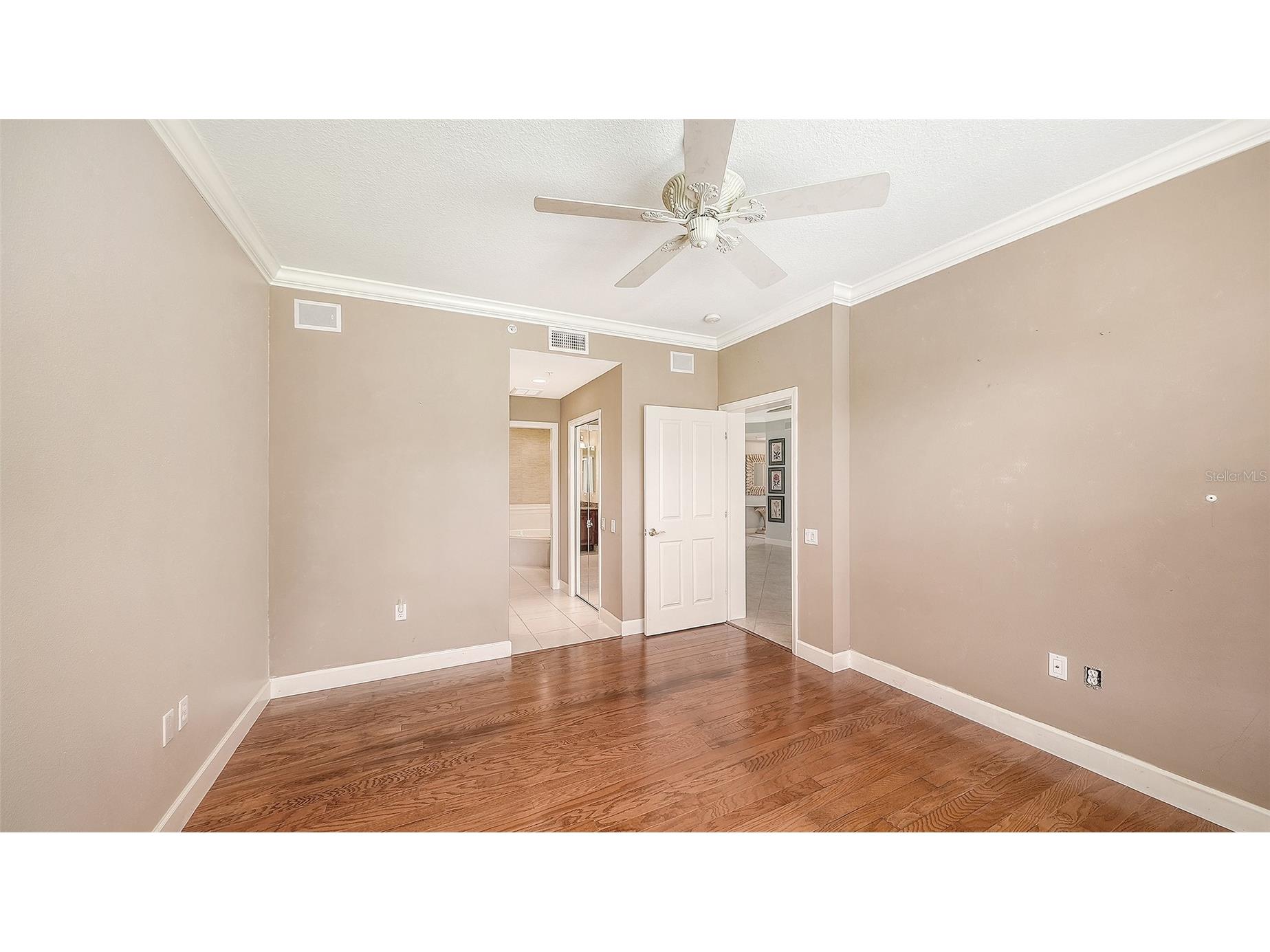 5211 Parisienne Place #101B27 Sarasota FL 34238 A4698331 image25