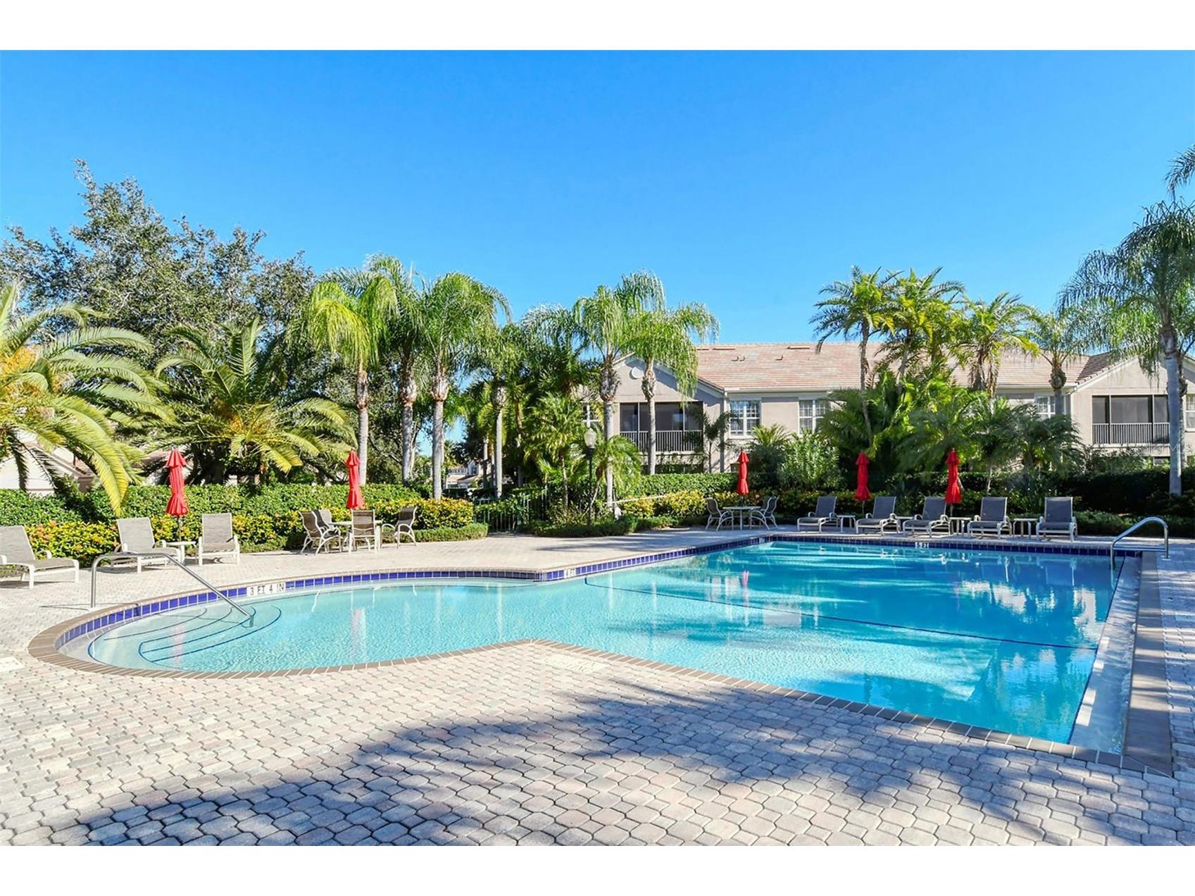 5211 Parisienne Place #101B27 Sarasota FL 34238 A4698331 image63