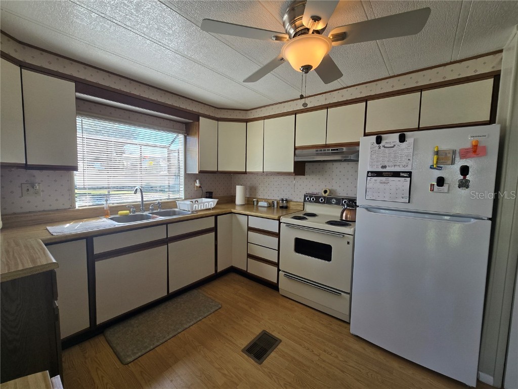 5211 Wisteria Circle New Port Richey FL 34653 - COTTEE RIVER W7873458 image14