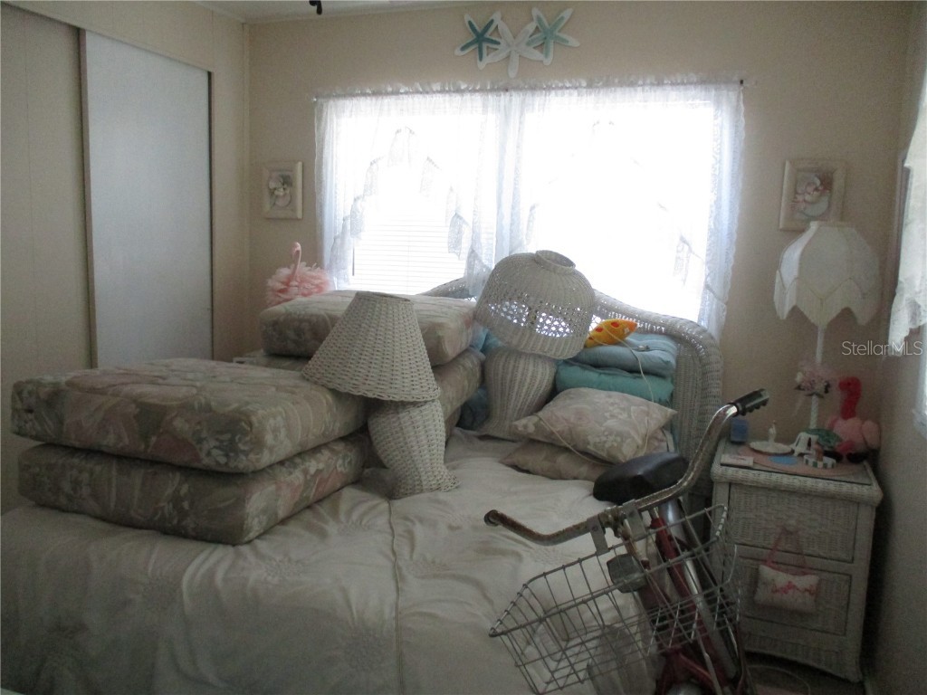 5212 4th B Street E Bradenton FL 34203 A4657092 image8