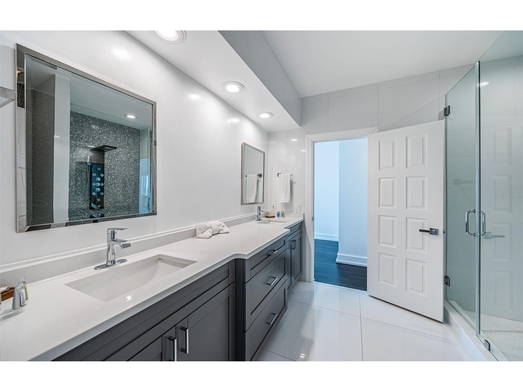 5212 62nd Avenue S Saint Petersburg FL 33715 - MAXIMO CHANNEL TB8472517 image57