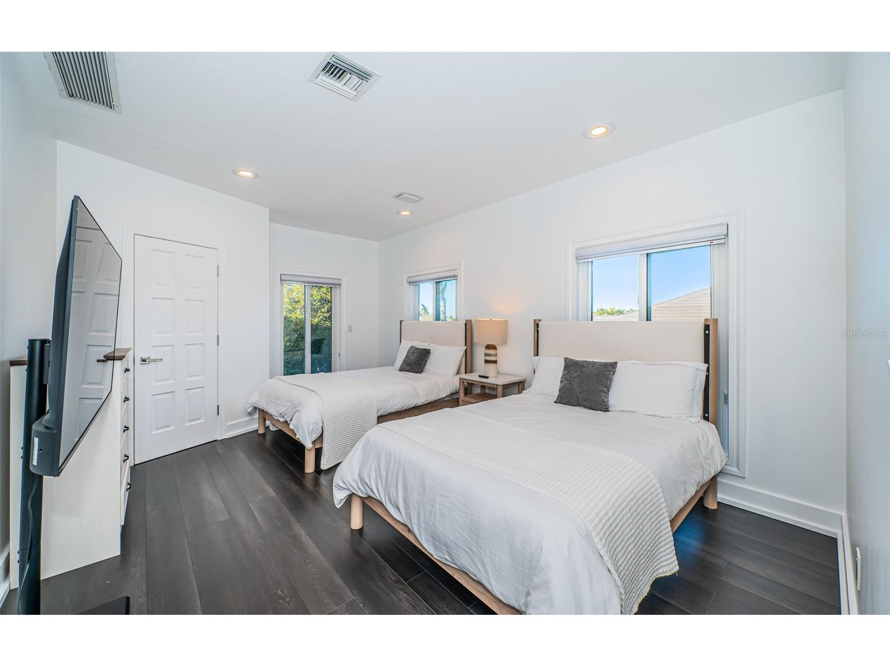 5212 62nd Avenue S Saint Petersburg FL 33715 - MAXIMO CHANNEL TB8472517 image59