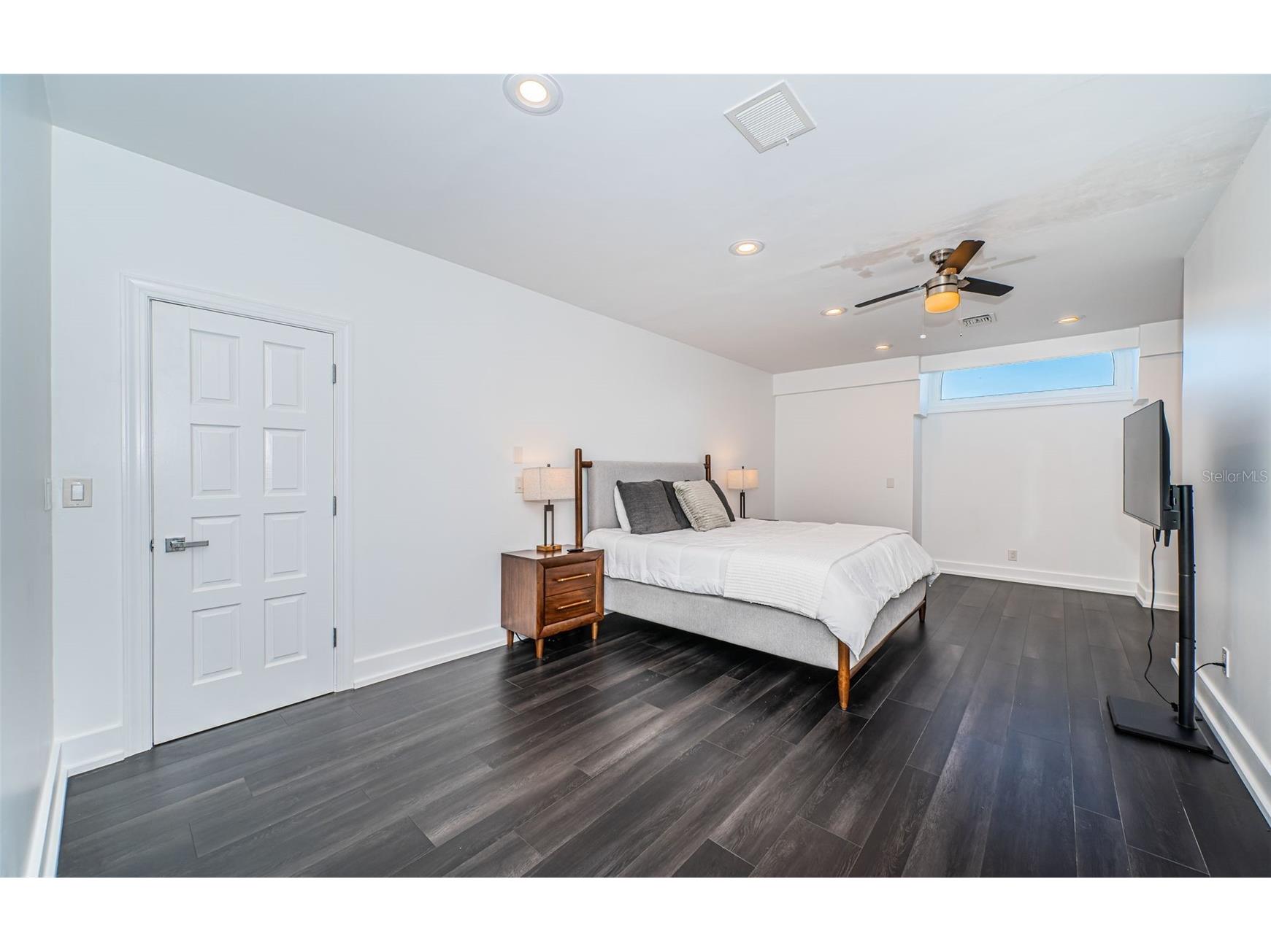 5212 62nd Avenue S Saint Petersburg FL 33715 - MAXIMO CHANNEL TB8472517 image64